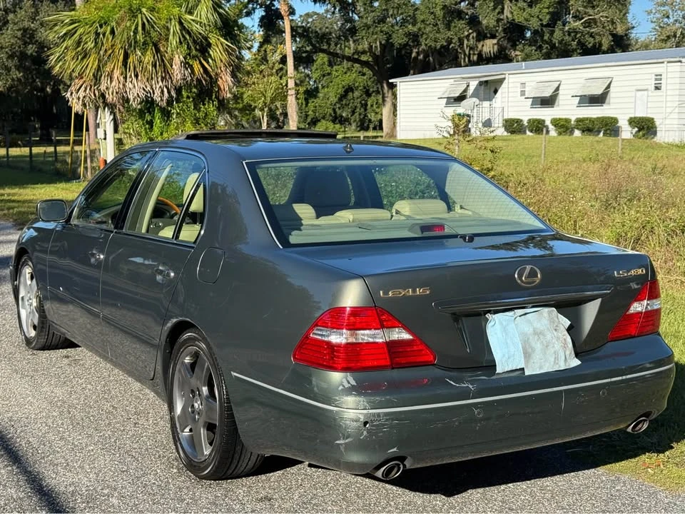 2005 Lexus LS 3rd Gen - Image 7 of 20