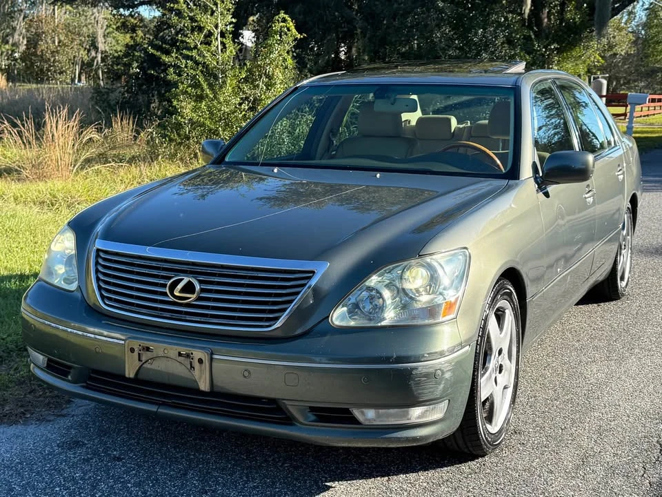 2005 Lexus LS 3rd Gen - Image 3 of 20