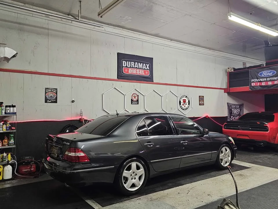 2005 Lexus LS 3rd Gen - Image 7 of 14