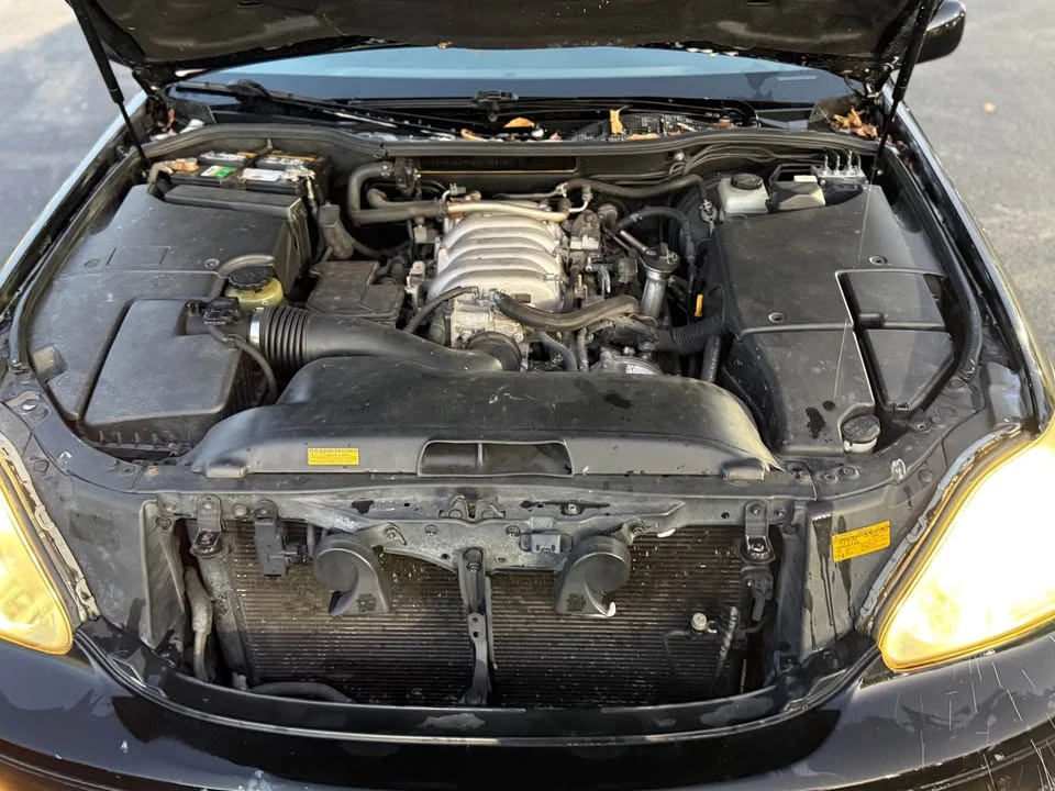 2005 Lexus LS 3rd Gen - Image 10 of 10
