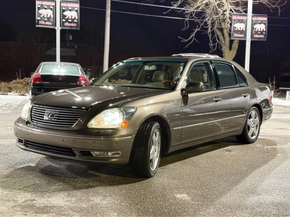 2005 Lexus LS 3rd Gen - Image 5 of 11