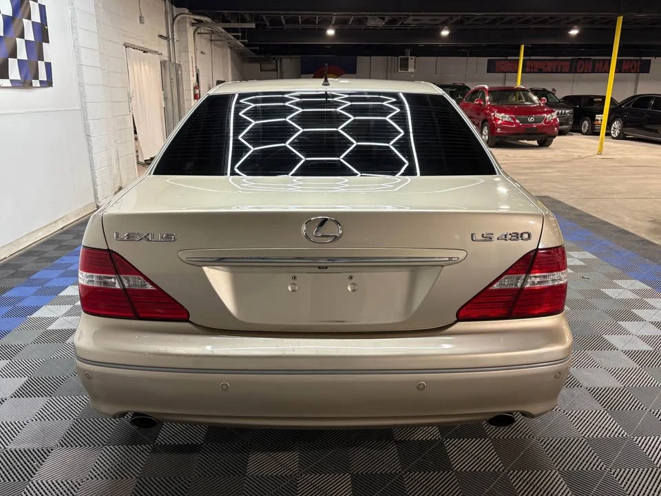 2005 Lexus LS 3rd Gen - Image 6 of 20