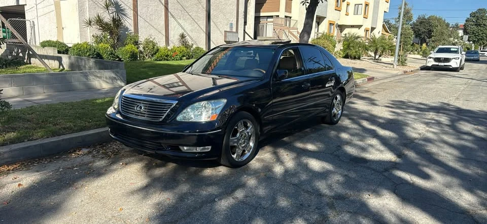 2005 Lexus LS 3rd Gen - Image 4 of 5
