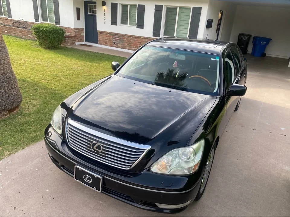 2005 Lexus LS 3rd Gen - Image 5 of 18