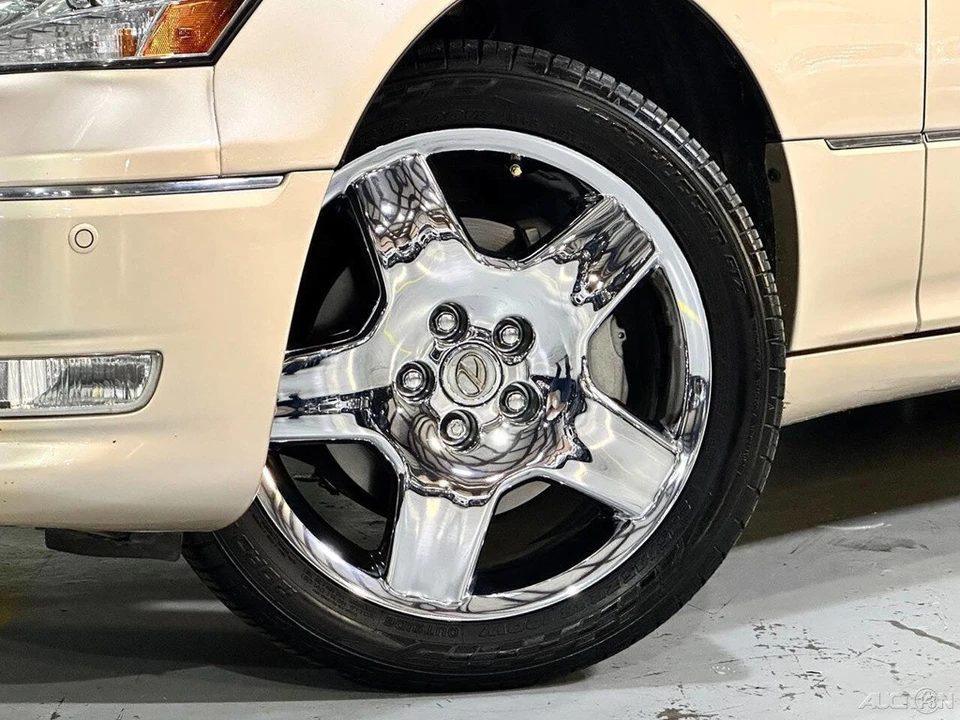 2005 Lexus LS 3rd Gen - Image 2 of 24