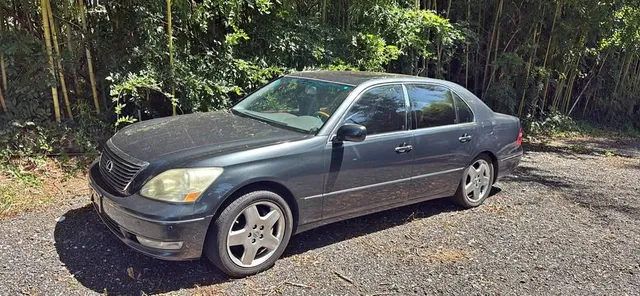 2005 Lexus LS 400 Sedan 4D