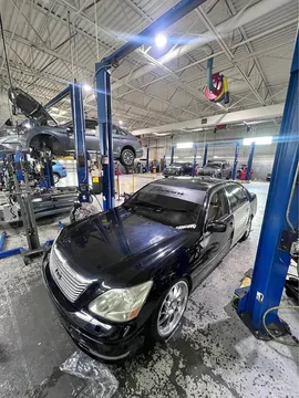 2005 Lexus LS 430
