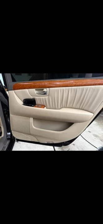 2005 Lexus LS 3rd Gen - Image 7 of 11