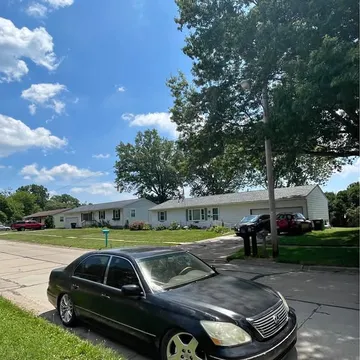2005 Lexus LS 430 Sedan 4D