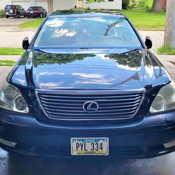 2005 Lexus LS 430 Sedan 4D