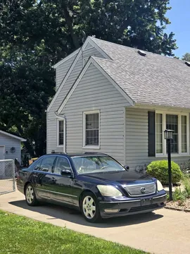 2005 Lexus LS 430 Sedan 4D