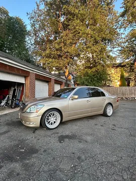 2005 Lexus LS 430 Sedan 4D