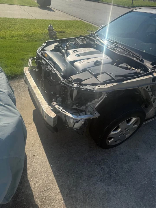 2005 Lexus LS 3rd Gen - Image 19 of 20