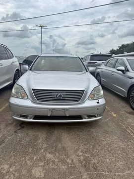 2005 Lexus LS 430 Sedan 4D