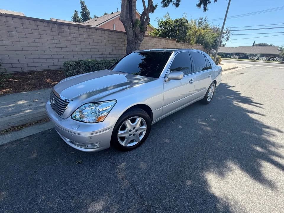 2005 Lexus LS 3rd Gen - Image 14 of 19