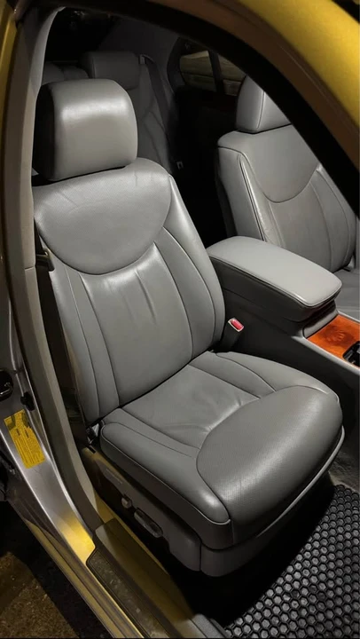 2005 Lexus LS 3rd Gen - Image 8 of 8