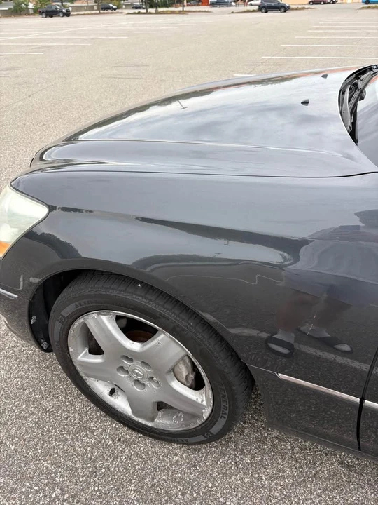 2005 Lexus LS 3rd Gen - Image 6 of 20