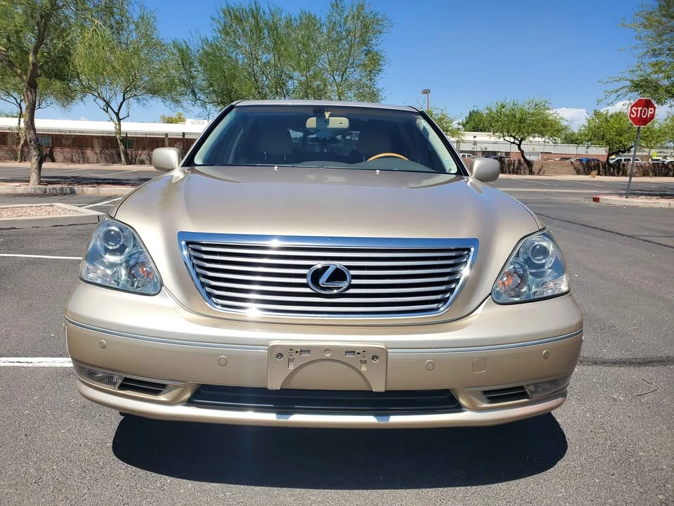2005 Lexus LS 3rd Gen - Image 2 of 20