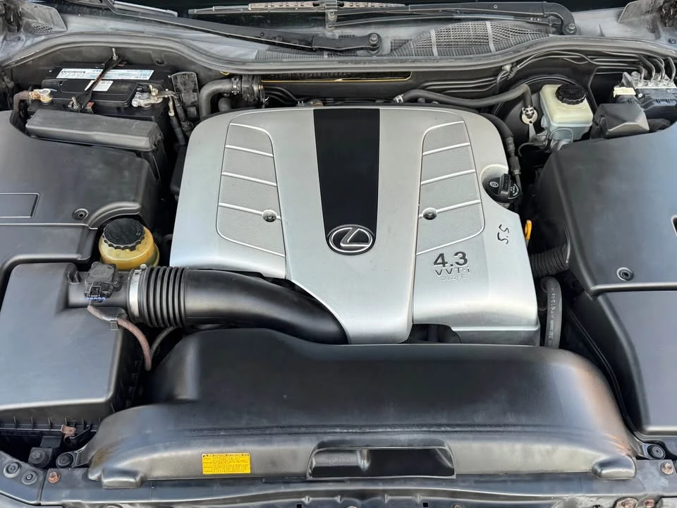 2005 Lexus LS 3rd Gen - Image 20 of 20
