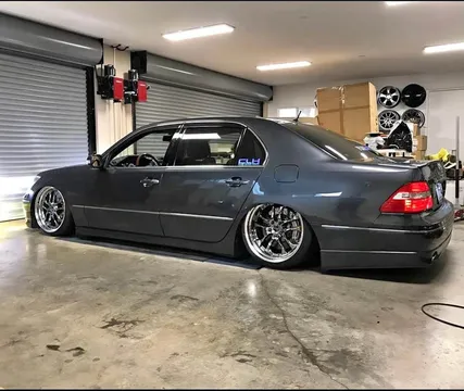 2005 Lexus LS 430 Sedan 4D
