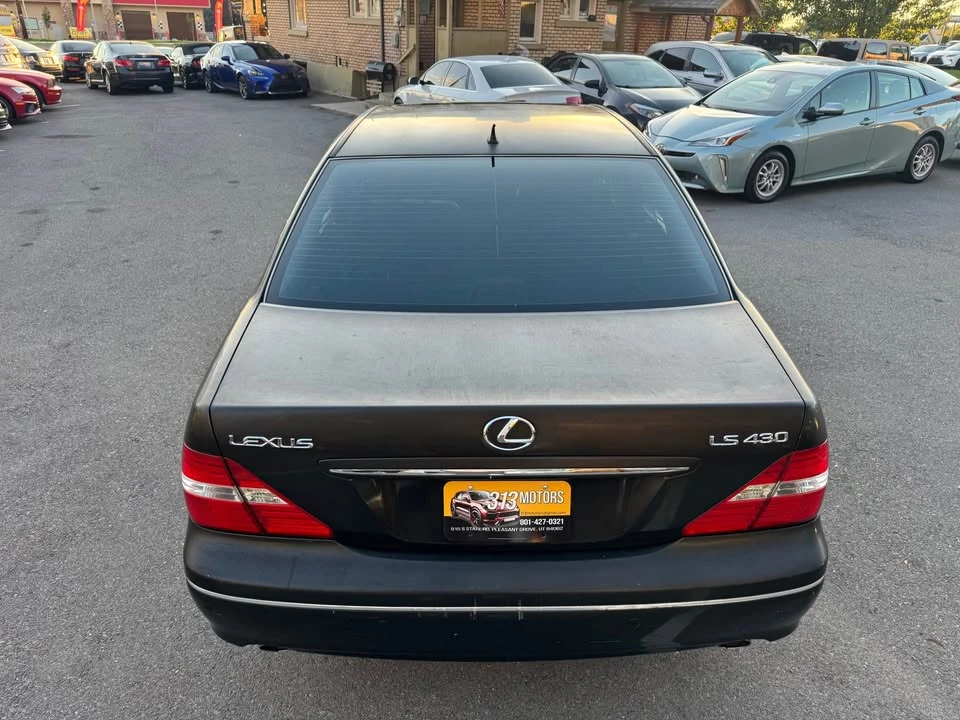 2005 Lexus LS 3rd Gen - Image 7 of 20