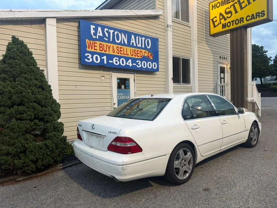 2005 Lexus LS 3rd Gen - Image 5 of 20