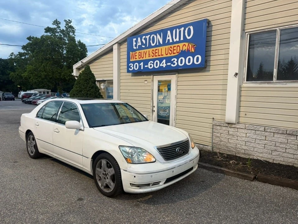 2005 Lexus LS 3rd Gen - Image 3 of 20