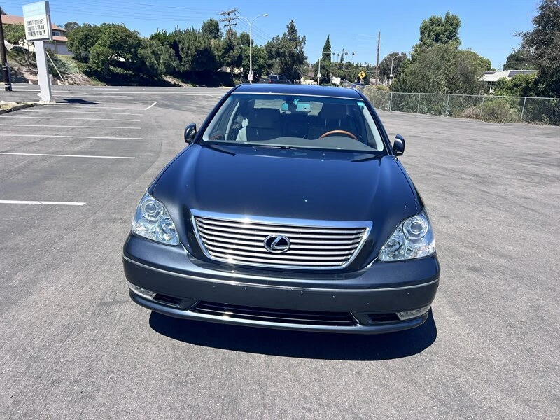 2005 Lexus LS 3rd Gen - Image 8 of 20