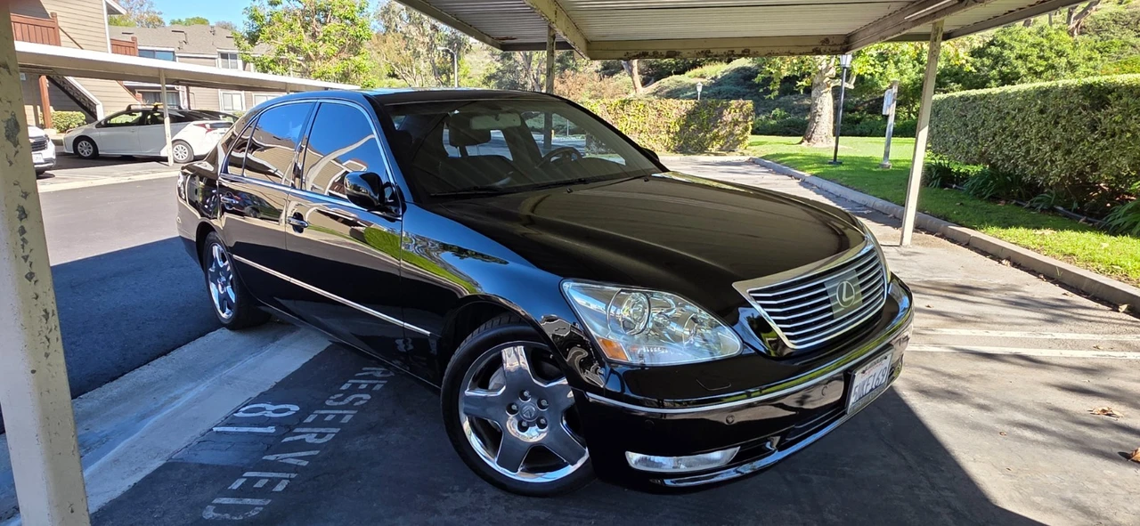 2005 Lexus LS 3rd Gen - Image 7 of 21