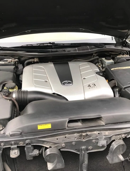 2005 Lexus LS 3rd Gen - Image 7 of 7