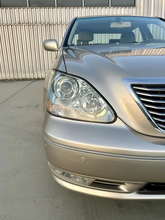 2005 Lexus LS 3rd Gen - Image 30 of 31