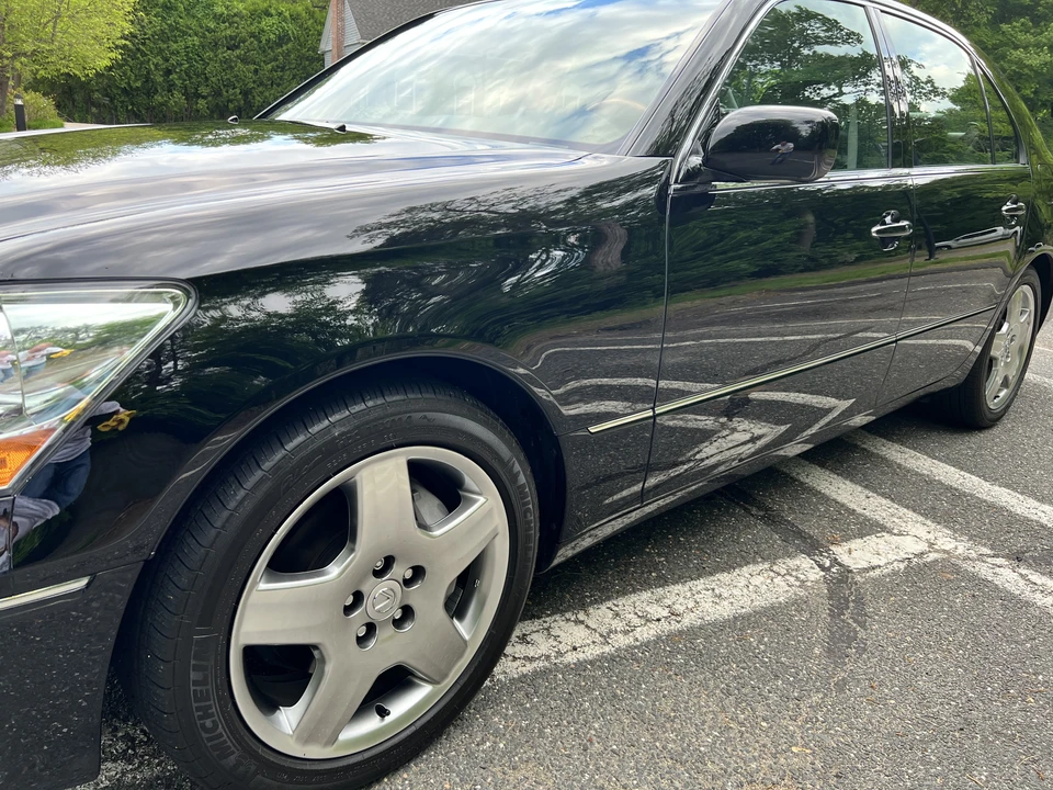 2005 Lexus LS 3rd Gen - Image 29 of 31