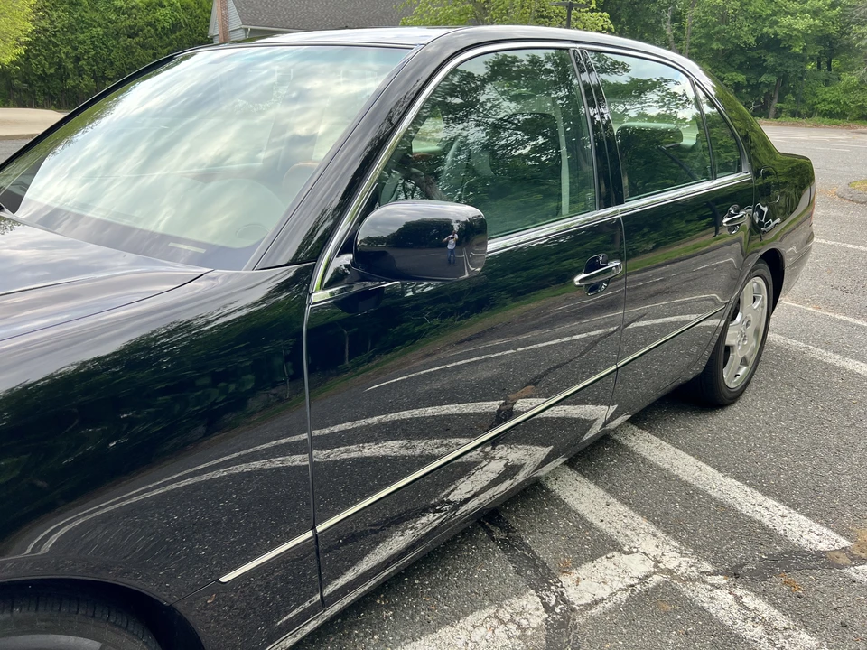 2005 Lexus LS 3rd Gen - Image 31 of 31