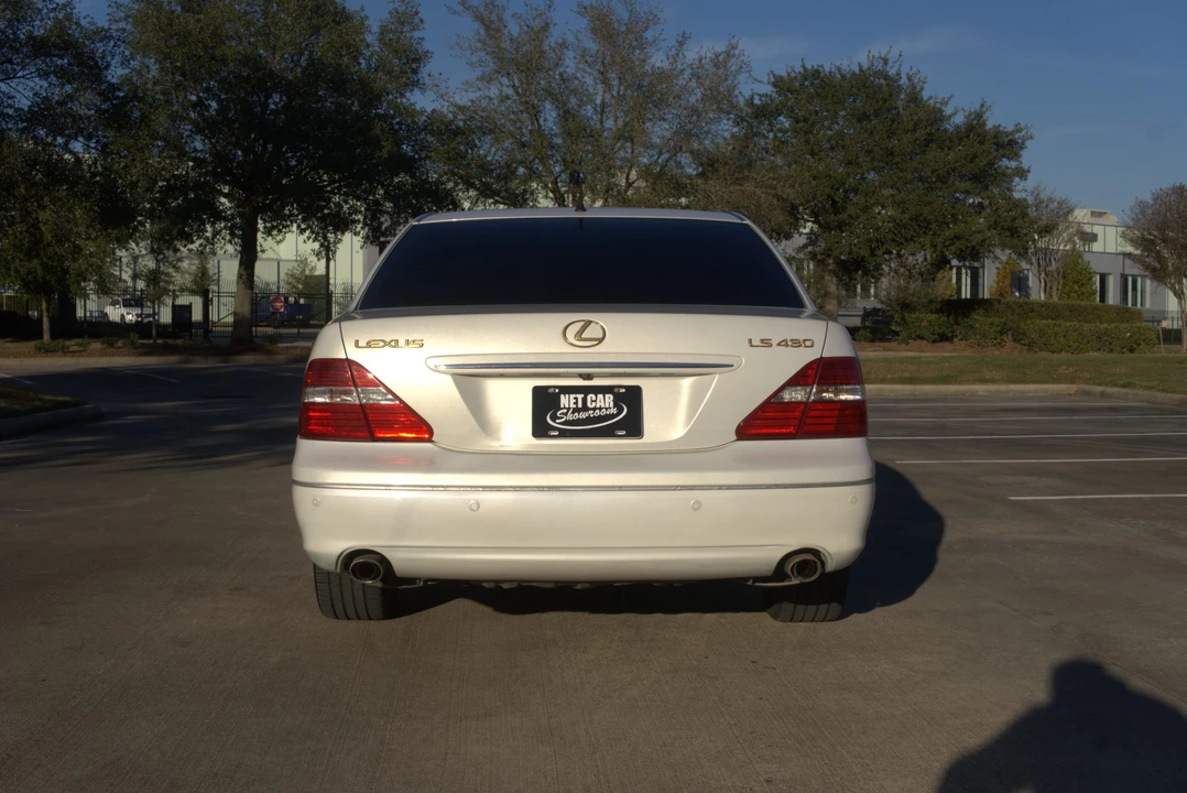 2005 Lexus LS 2nd Gen - Image 16 of 31