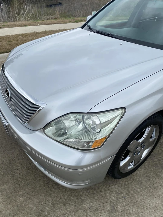 2005 Lexus LS 3rd Gen - Image 24 of 31