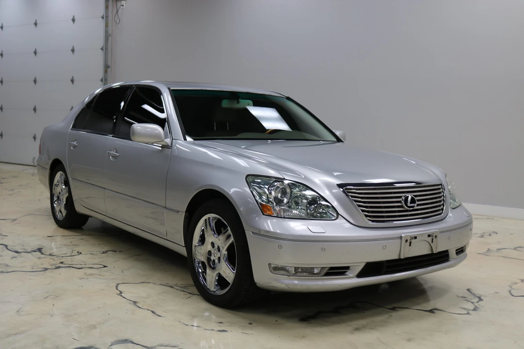2005 Lexus LS 3rd Gen - Image 6 of 31