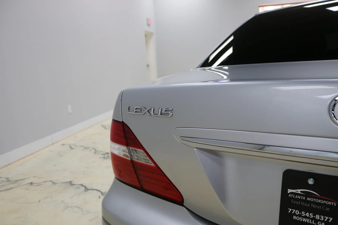 2005 Lexus LS 3rd Gen - Image 30 of 31