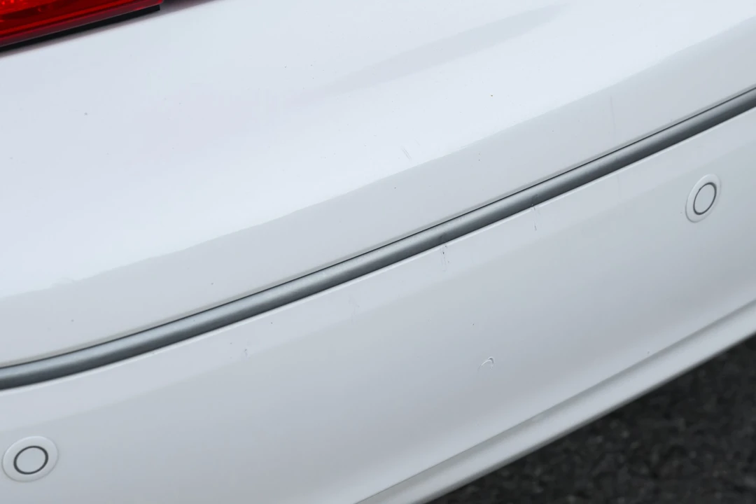 2005 Lexus LS 3rd Gen - Image 29 of 31