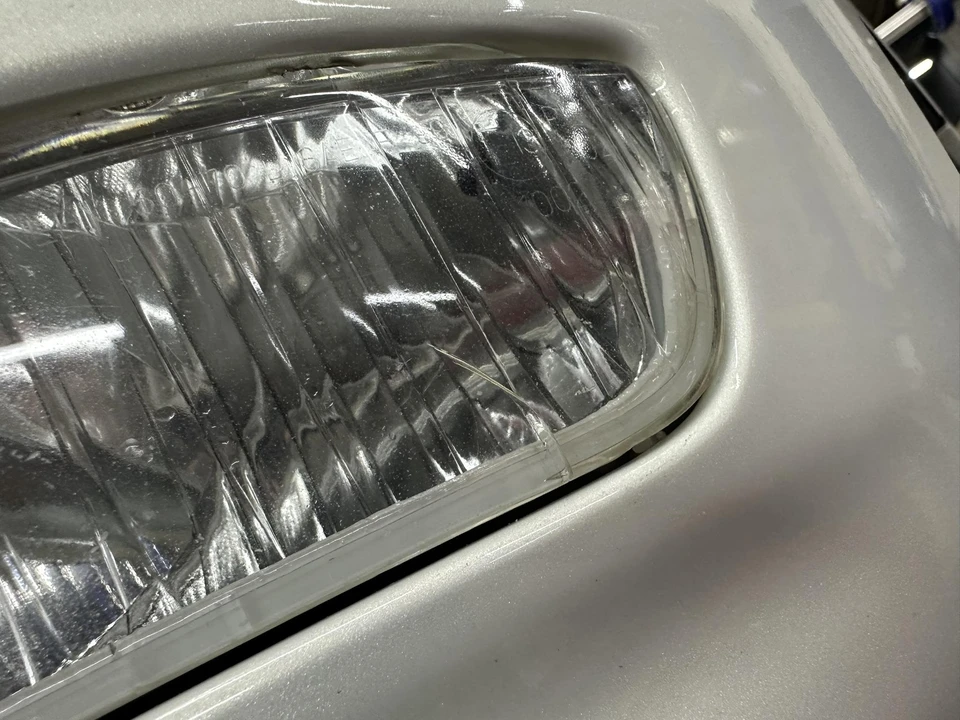 2005 Lexus LS 3rd Gen - Image 15 of 31