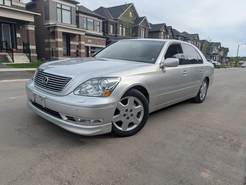 2005 Lexus LS 3rd Gen - Image 27 of 31