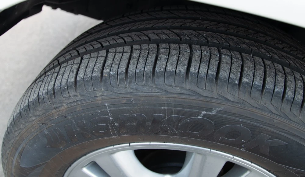 2005 Lexus LX 2nd Gen - Image 14 of 19