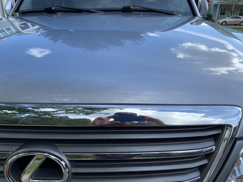 2005 Lexus LX 2nd Gen - Image 17 of 31