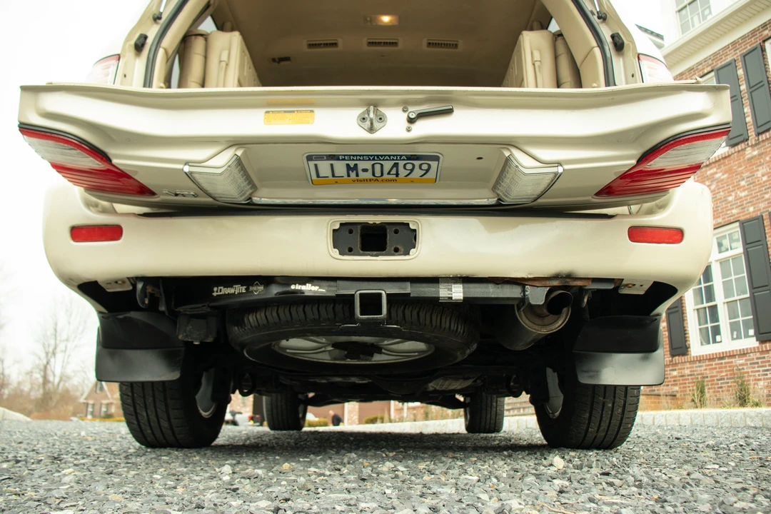 2005 Lexus LX 2nd Gen - Image 30 of 31