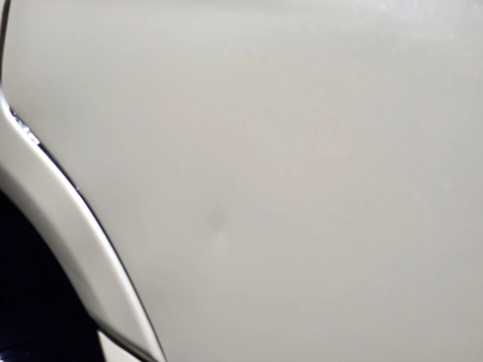 2005 Lexus LX 2nd Gen - Image 20 of 31