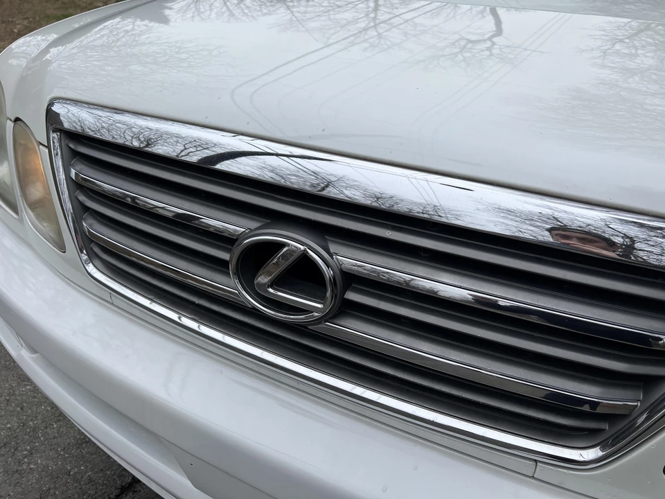 2005 Lexus LX 2nd Gen - Image 23 of 31