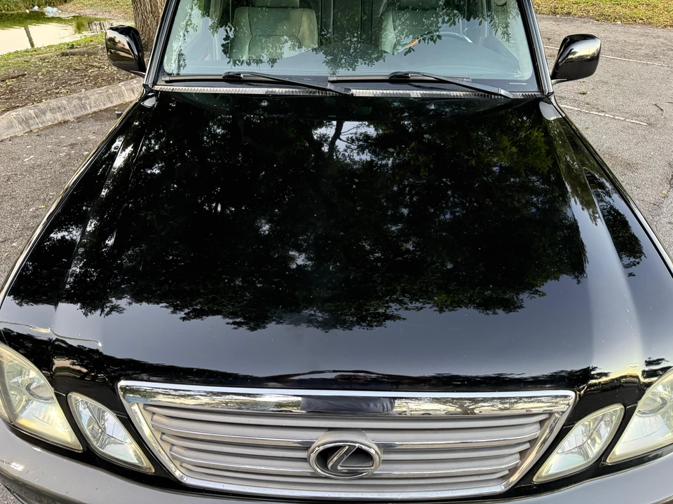 2005 Lexus LX 2nd Gen - Image 27 of 31