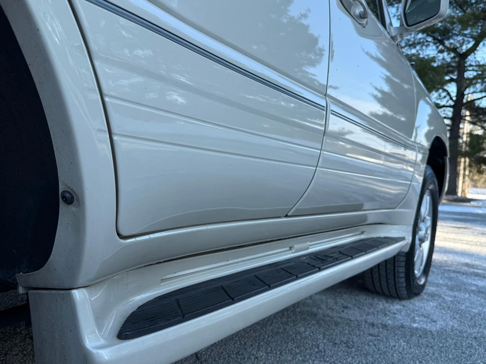 2005 Lexus LX 2nd Gen - Image 30 of 31