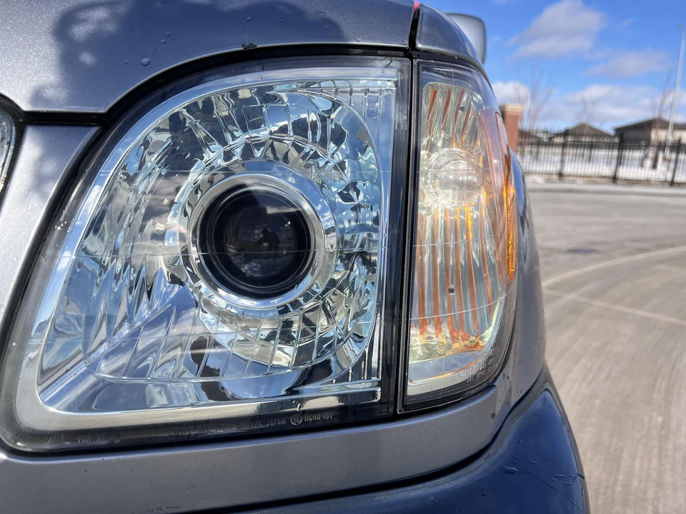 2005 Lexus LX 2nd Gen - Image 22 of 31