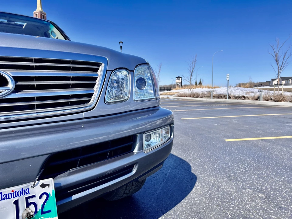 2005 Lexus LX 2nd Gen - Image 18 of 31