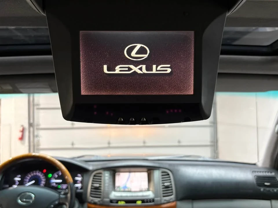 2005 Lexus LX 2nd Gen - Image 15 of 20